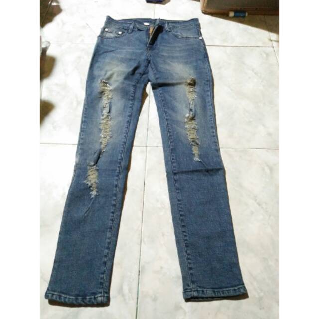 Jeans Prada Ripped Jeans Sobek Tembus 02