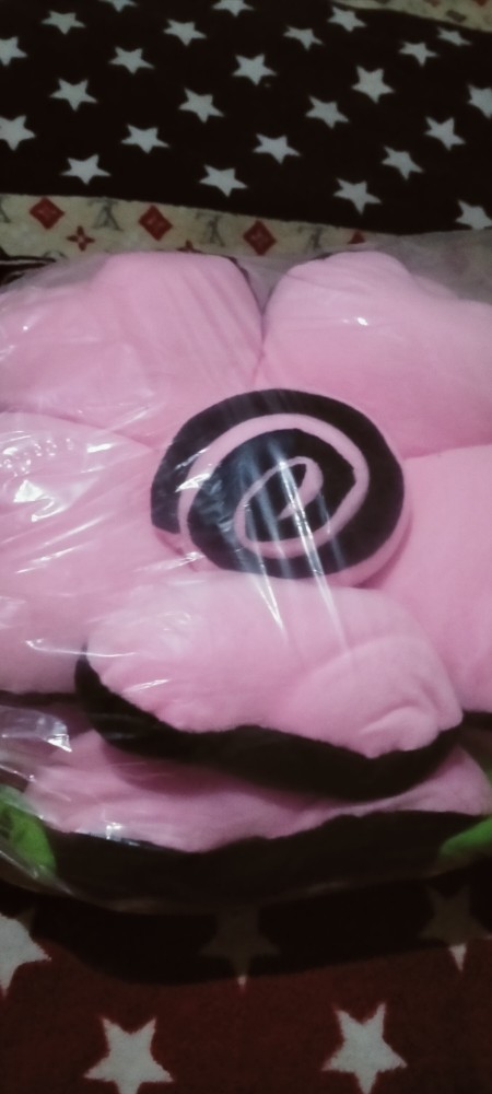 Bantal Bunga Kembang Mawar