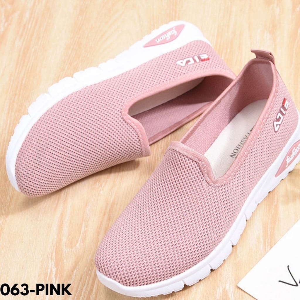 SEPATU WANITA MODEL TERPOPULER ZAMAN SEKARANG NYAMAN BAHAN CANVAS ELASTIS IMPORT 063