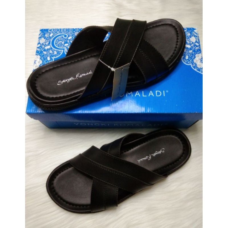 Sandal Cowo Branded Murah-Sandal Branded Matahari Murah-Sandal Pria-Sandal Flat-Sandal Cowok-Sandal 