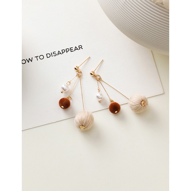 LRC Anting Tusuk Fashion Beige 925 Silver Needle Hit Color Ball Earrings D55266
