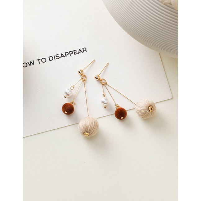 LRC Anting Tusuk Fashion Beige 925 Silver Needle Hit Color Ball Earrings D55266