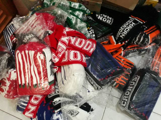 Syal rajut bola timnas  indonesia min order 10 pcs