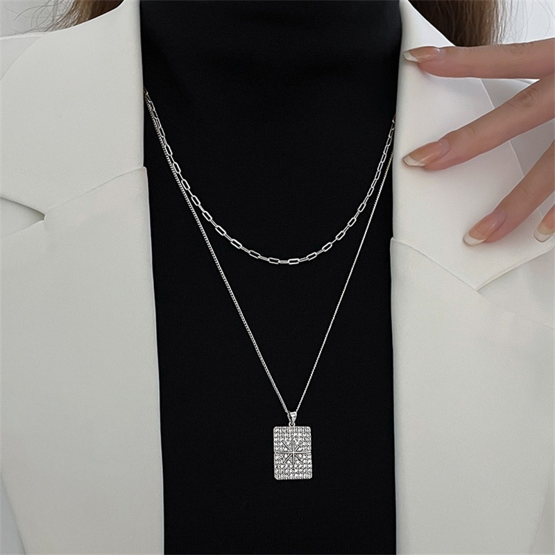 Kalung Bahan S925 Silver Aksen Berlian Untuk Wanita