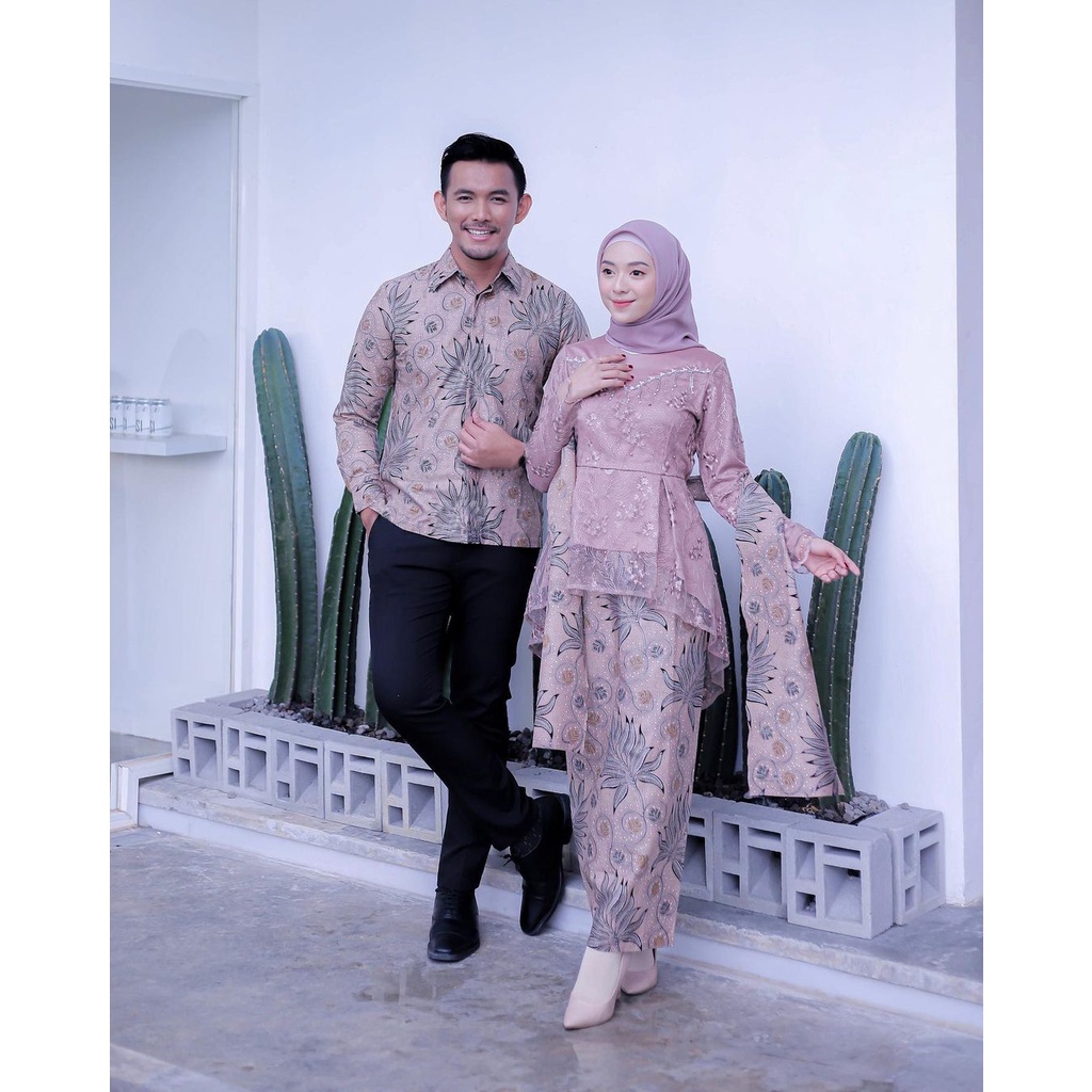 BAJU BATIK COUPLE MODERN - SARIMBIT BATIK COUPLE SAVA - SET KEBAYA COUPLE TUNANGAN LAMARAN WISUDA - COUPLE BATIK KEBAYA KEKINIAN - COUPLE KALENA DUSTY