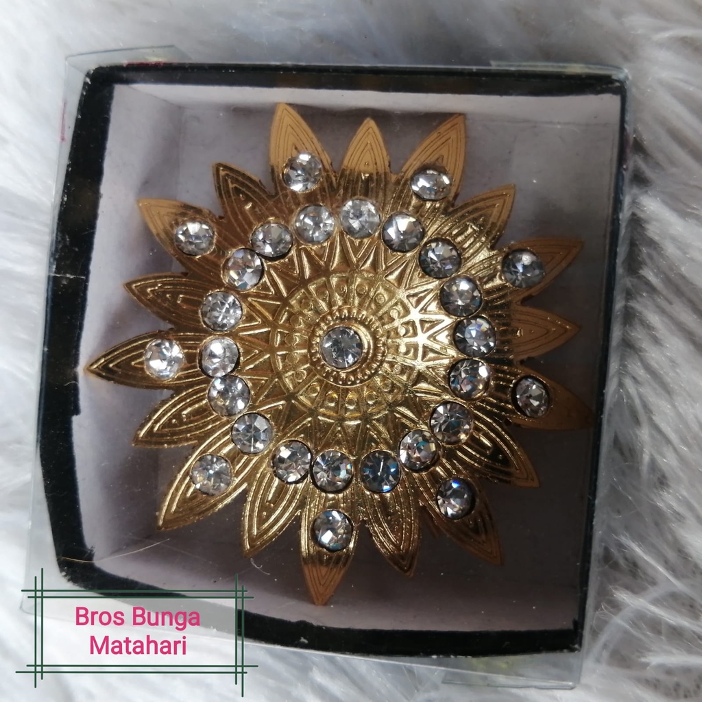 Bros / Pin Matahari Kuingan Sepuh Emas Dengan Mata