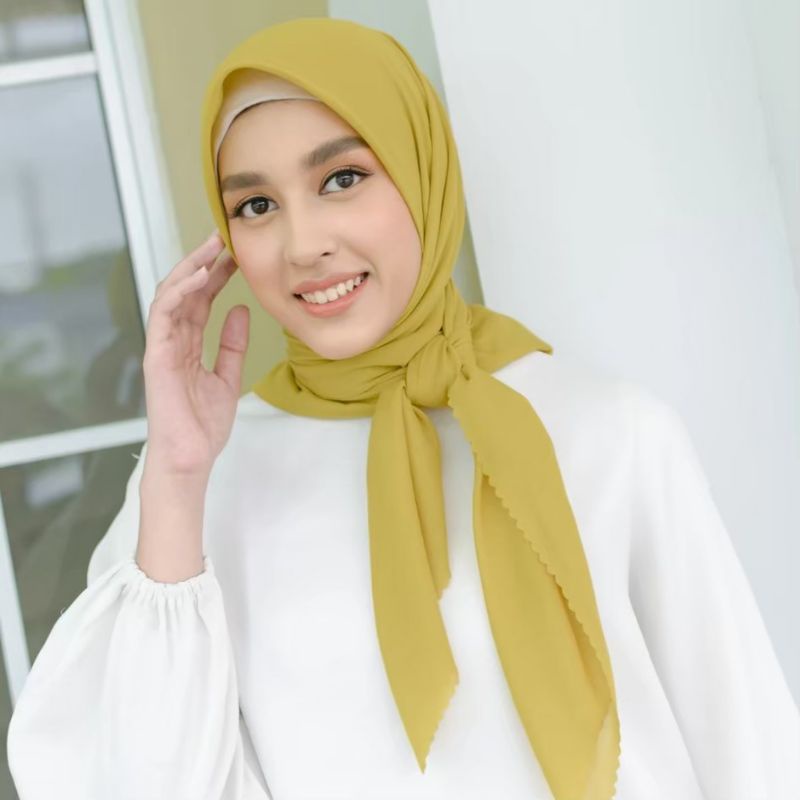 hijab segi 4 bella laser/hijab polycottoon lasercut-Lemon