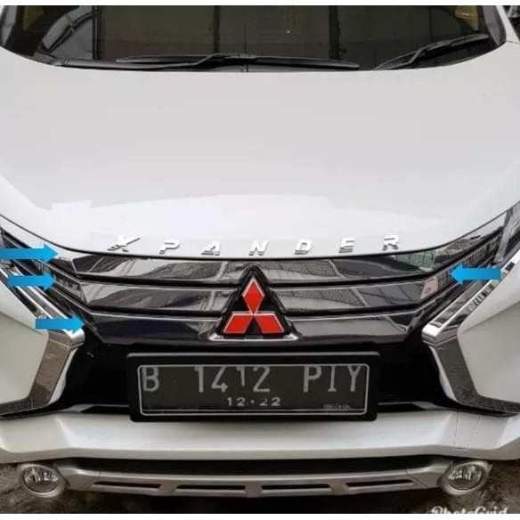 COVER GRILL  LIS GRILL DEPAN XPANDER
