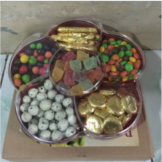 

In Flowers Tray