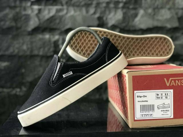 SEPATU43 VANS AUTHENTIC SLIP ON FULL BLACK HITAM COKLAT OLDSKOOL ERA SK8