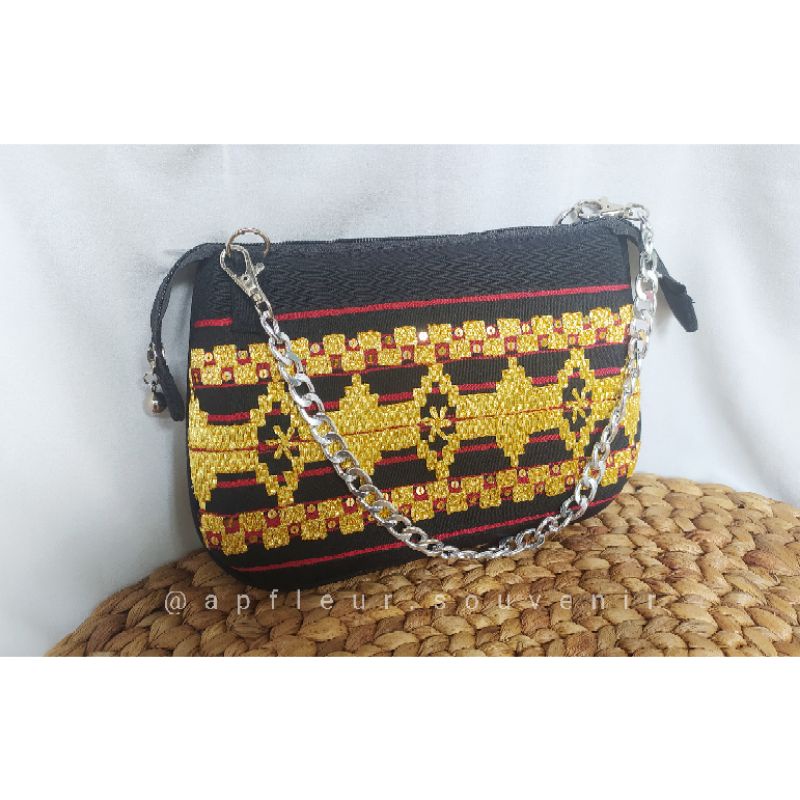 tas tapis/ tas tangan / handbag tapis Lampung asli / tas tapis lampung