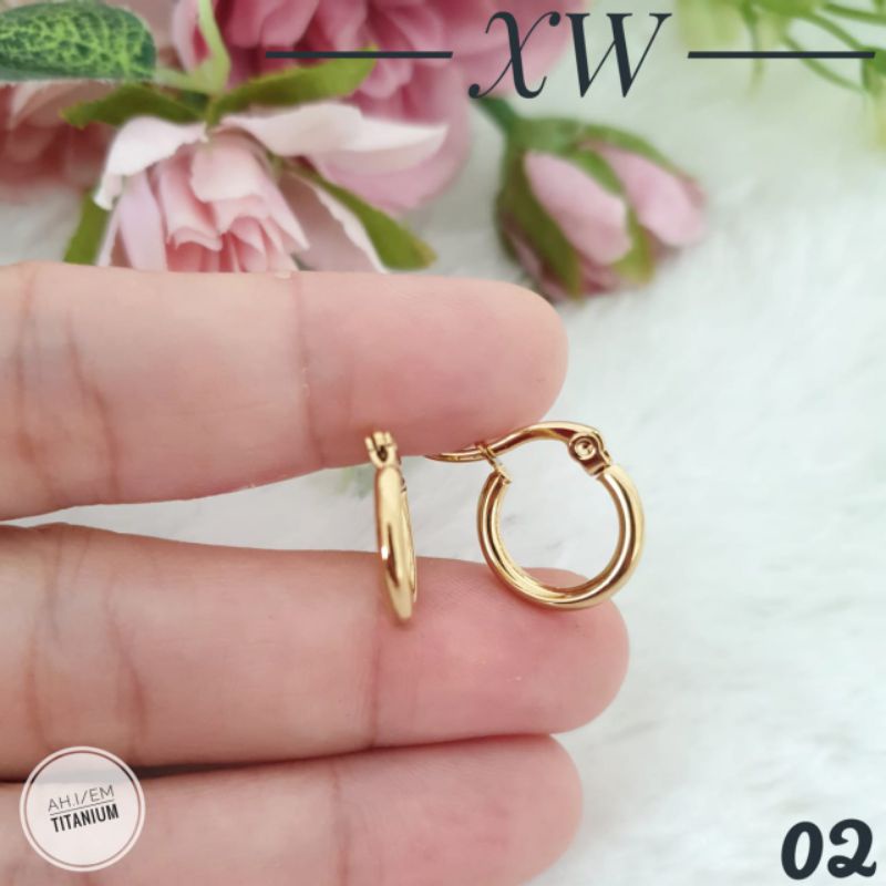 Anting Titanium Gipsy Bulat Kecil Gold E14001