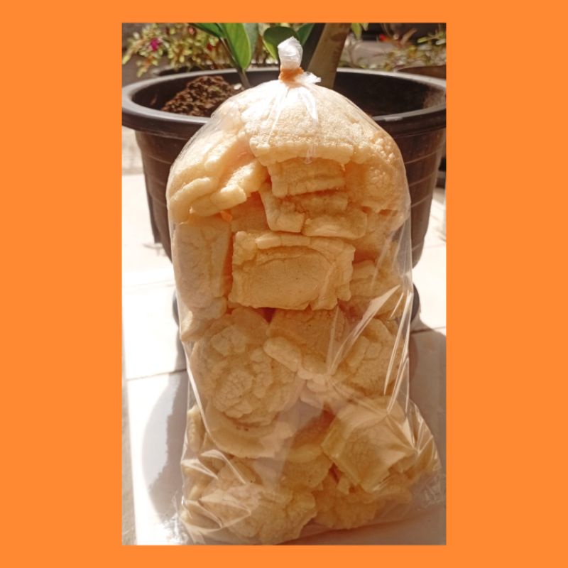 

Kerupuk dorokdok rambak tapioka (matang)