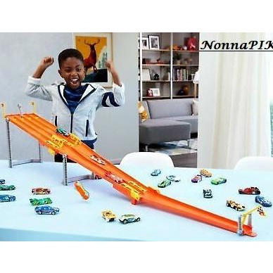 Hot Wheels 4-Lane Elimination Race Track Set