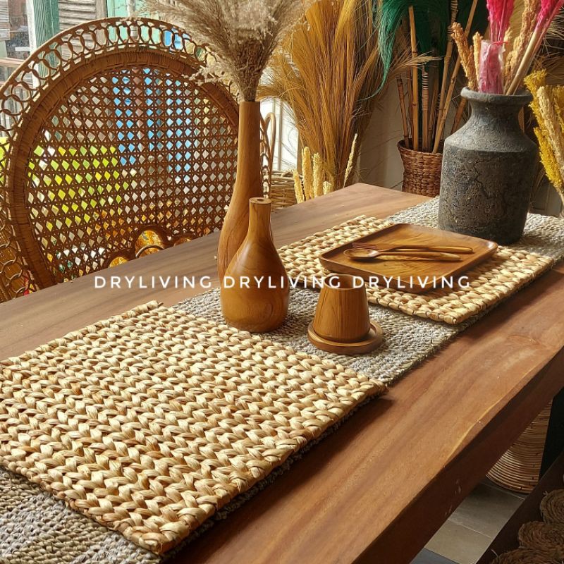 Placemat Eceng Gondok Square