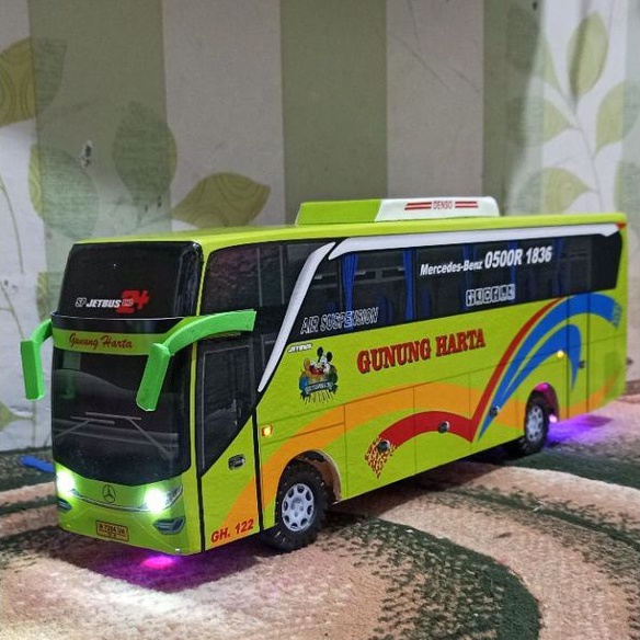 miniatur bus bis shd gunung harta plus lampu