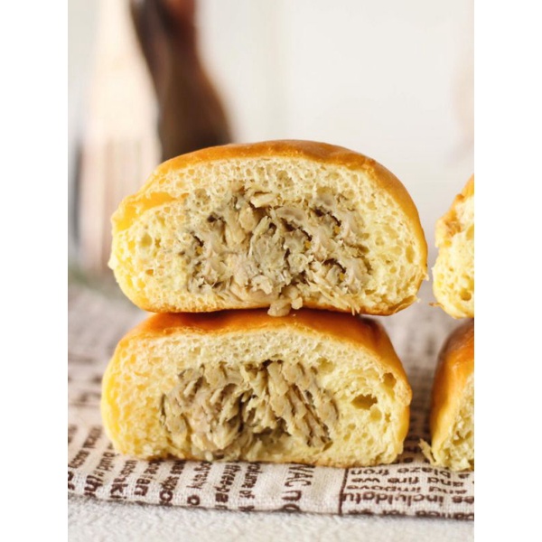 

ROTI KUNO LEMPER AYAM NY.FOE BOX ISI 10