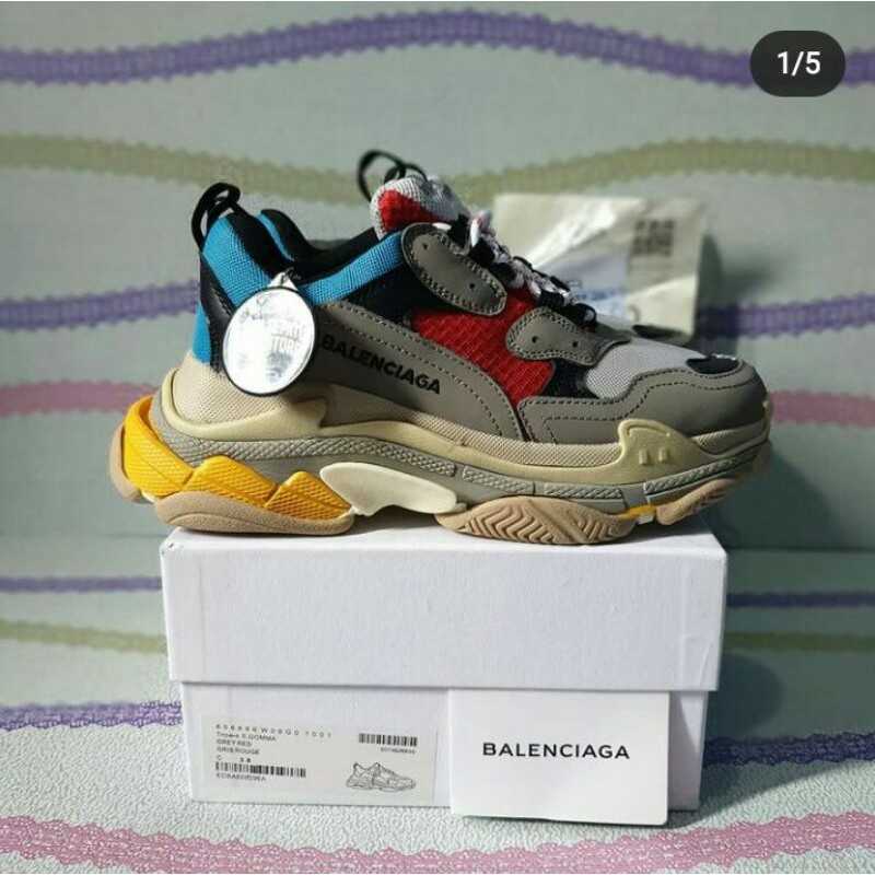 SEPATU BALENCIAGA TRIPLE S MULTICOLOR (UA) BNIB