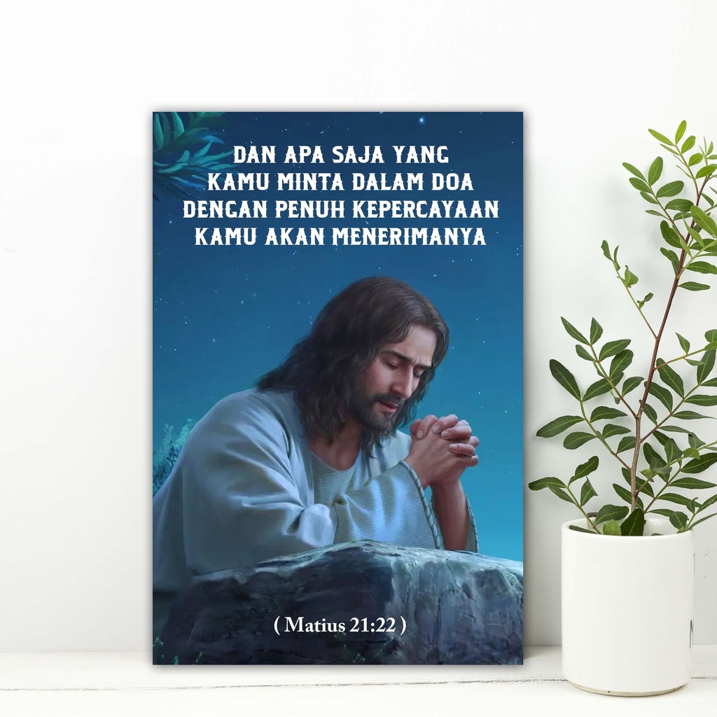 poster kayu kutipan ayat injil alkitab matius 21:22 hiasan dinding kristen / katolik