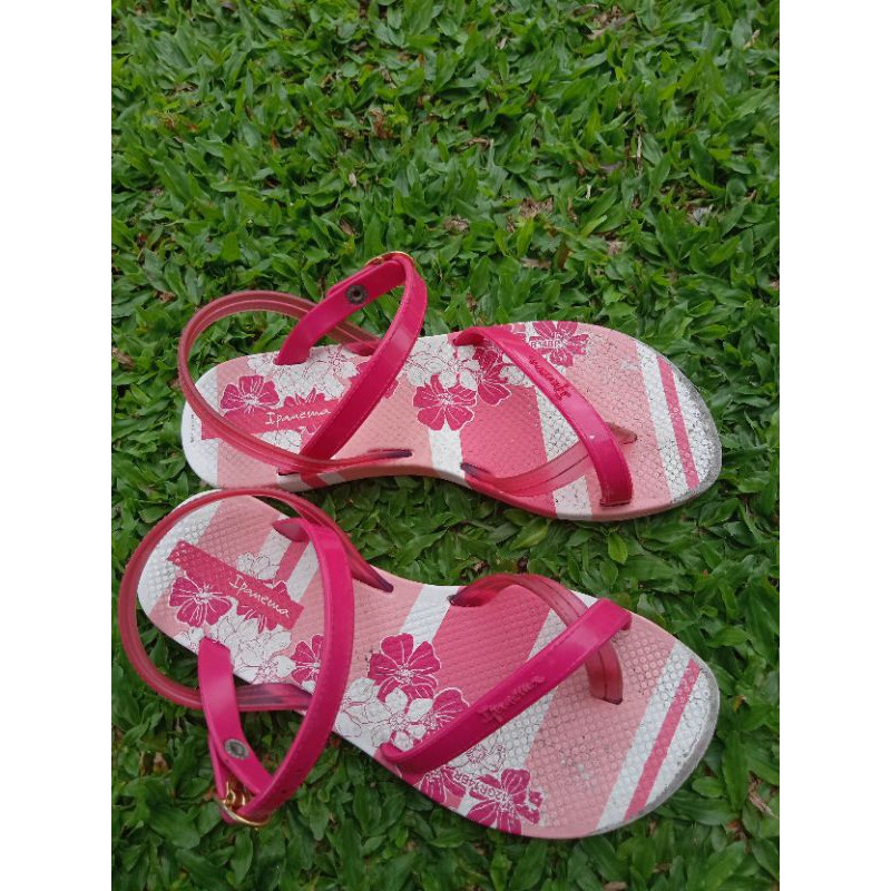 Sandal Tali Ipanema Anak
