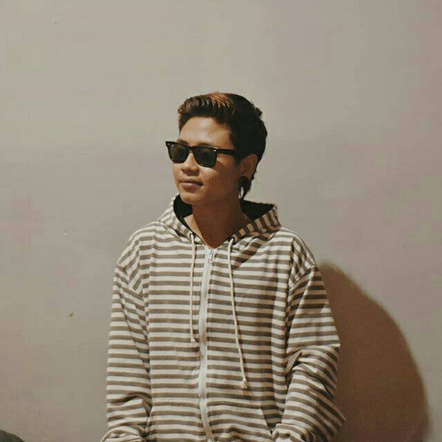 JAKET KEREN LORENG MRJN + STWHT