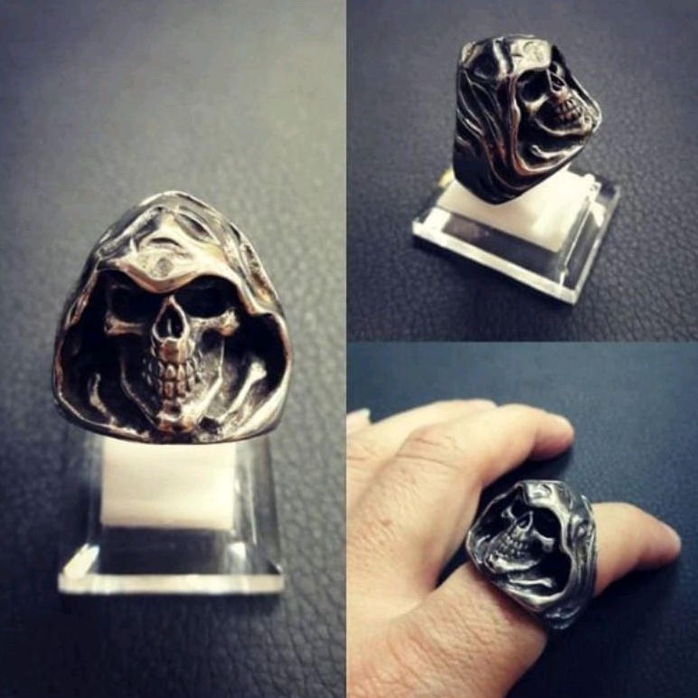 Cincin Tengkorak titanium skull ring pria keren