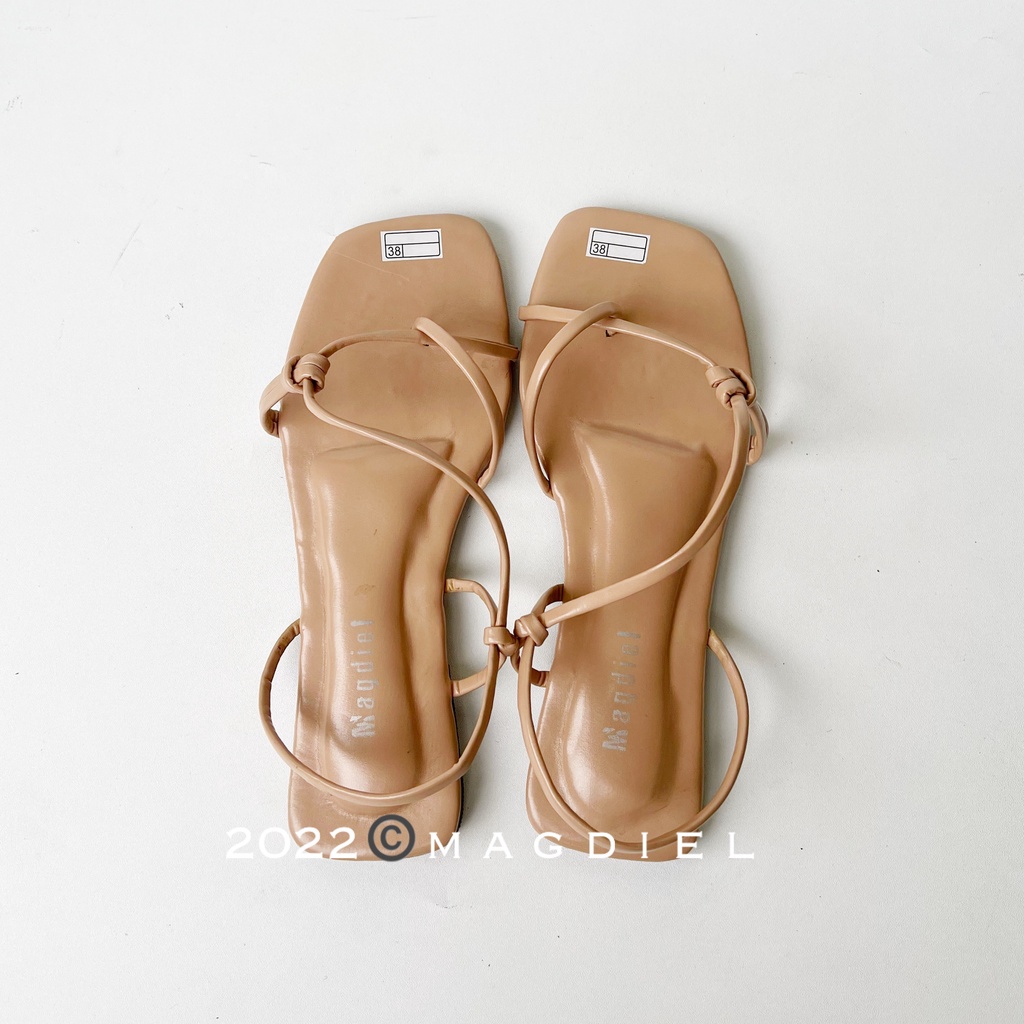 Greysia Sandal Tali Wanita