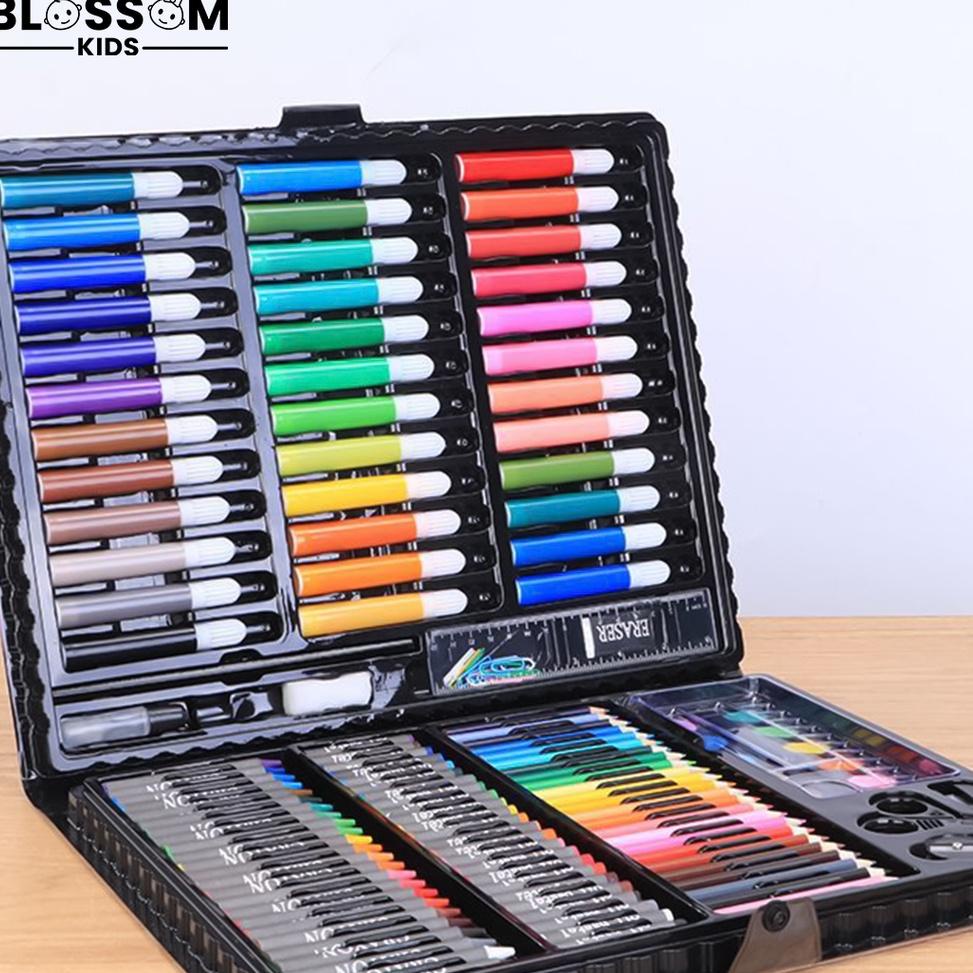 

ㅀ Crayon Anak Set Koper 150 in 1 Crayon Mewarnai dan Melukis Lengkap dengan Cat Air - Blossom Kids HOT ITEM 2380 ◈