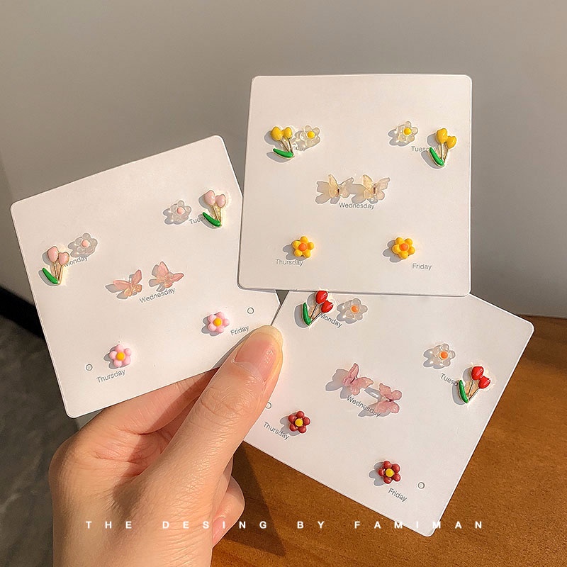 AY(CN) Set Anting Stud Desain Bunga Butterfly Warna-Warni Aksen Mutiara Bahan Keramik Gaya Korea Untuk Wanita