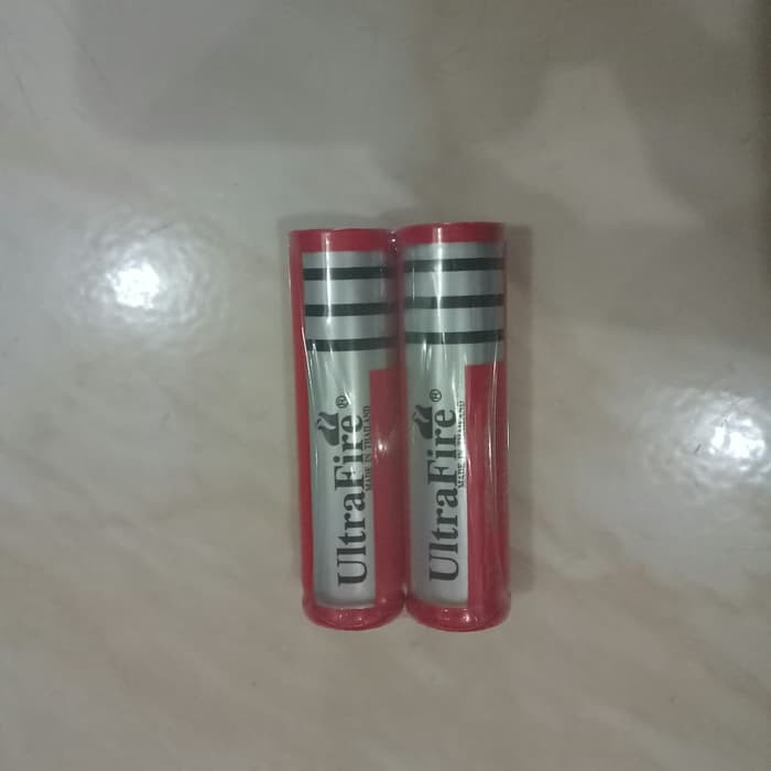 BATREI ULTRAFIRE ISI ULANG - CAS 18650 3.7 V MERAH