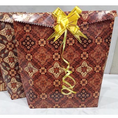 

6 PCS BUNGKUS KADO BATIK KECIL | BUNGKUS KADO INSTAN FREE PITA