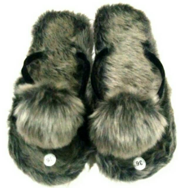 Sandal pompom bulu korea (premium) / pompom bulu premium