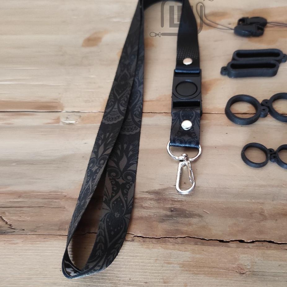 

➯ Lanyard PODS HP Batik CARVING by LanyardMAX ||MJ9UH Diskon