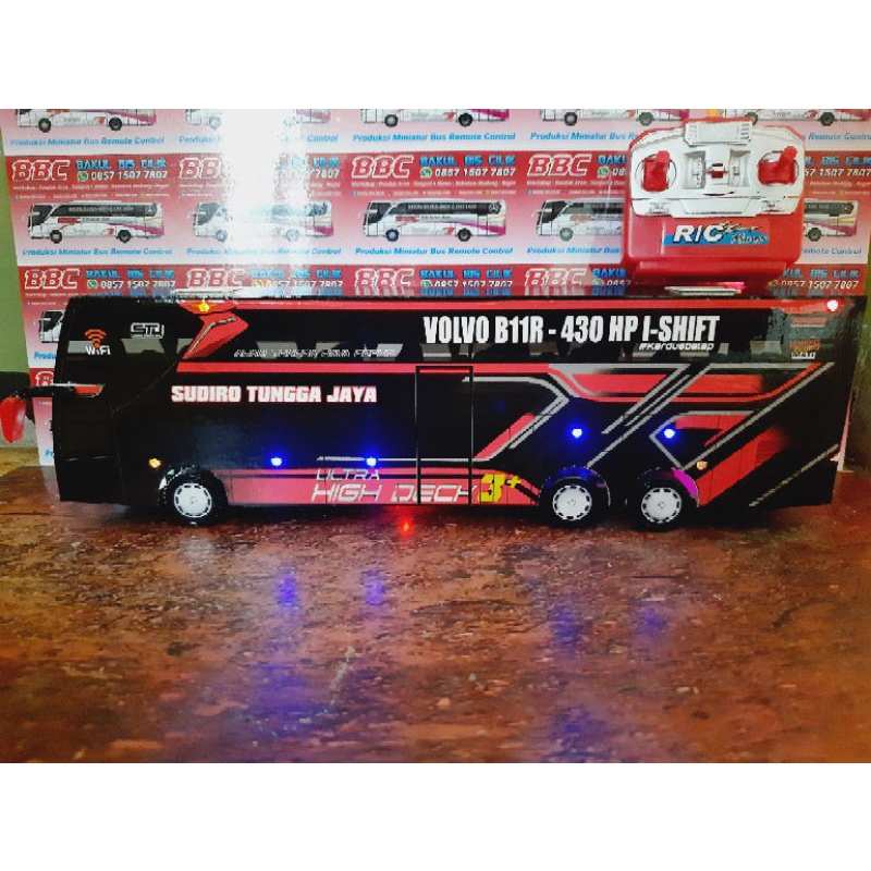 Miniatur bus RC STJ FATHANA DETIL RAPIH FULL TELOLET FULL STROBO FULL LED