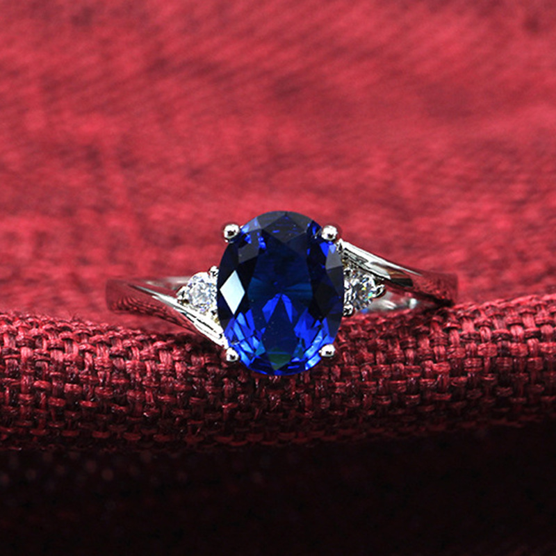 Cincin Sapphire Mewah Untuk Wanita