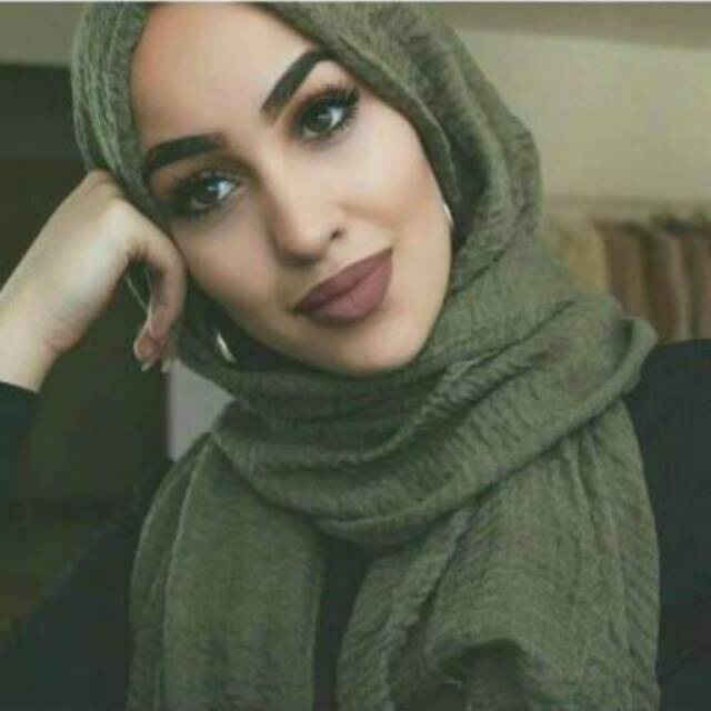 20 Koleski Terbaru Jilbab Pashmina Crinkle Warna Army 20 Koleski Terbaru Jilbab Pashmina Crinkle Warna Army