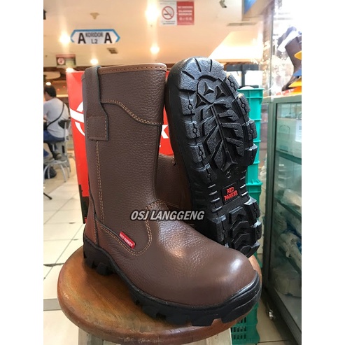 Sepatu Safety Pria Red Parker T186 / Safety Shoes Red Parker T186