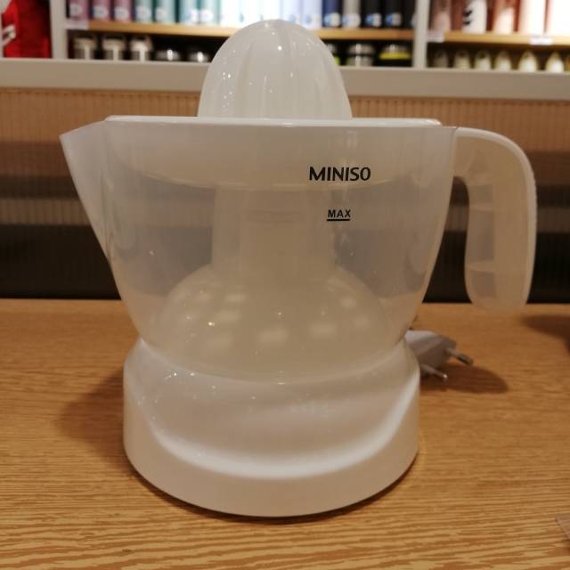 Citrus juicer miniso (stok menipis)
