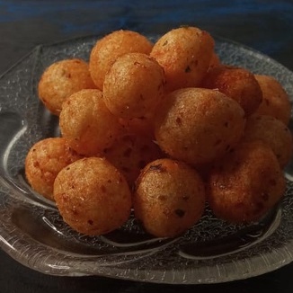 

nGegares snack cemilan serba 2000 rasa pedas