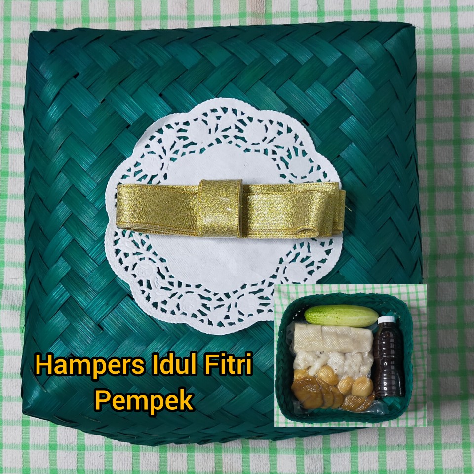 Besek Bambu Warna 18x18