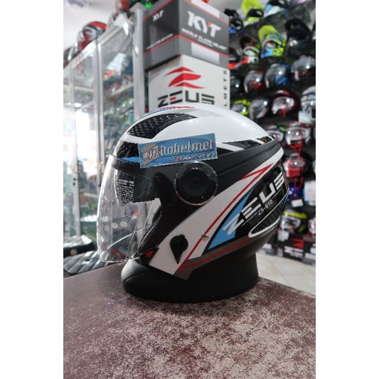 Zeus 610 White 0027 Black Blue 2Visor