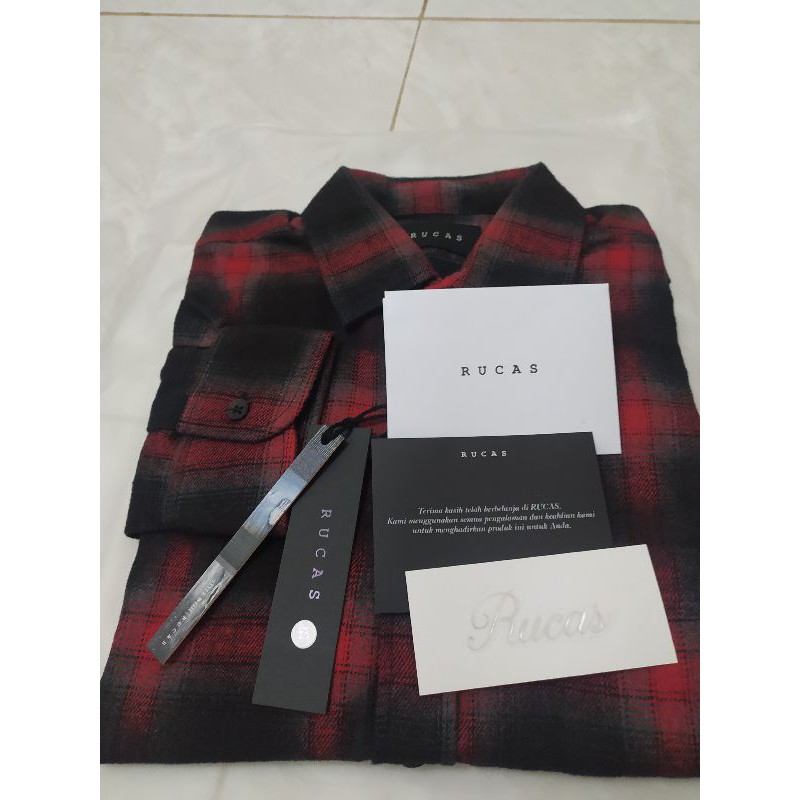 rucas flannel ruby size S