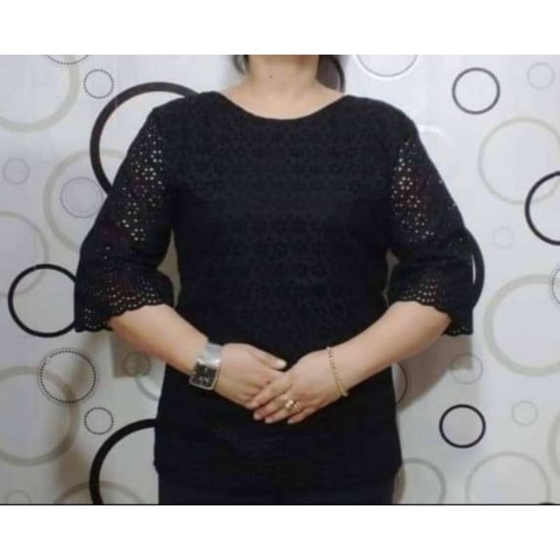 Blouse Katun Bolong