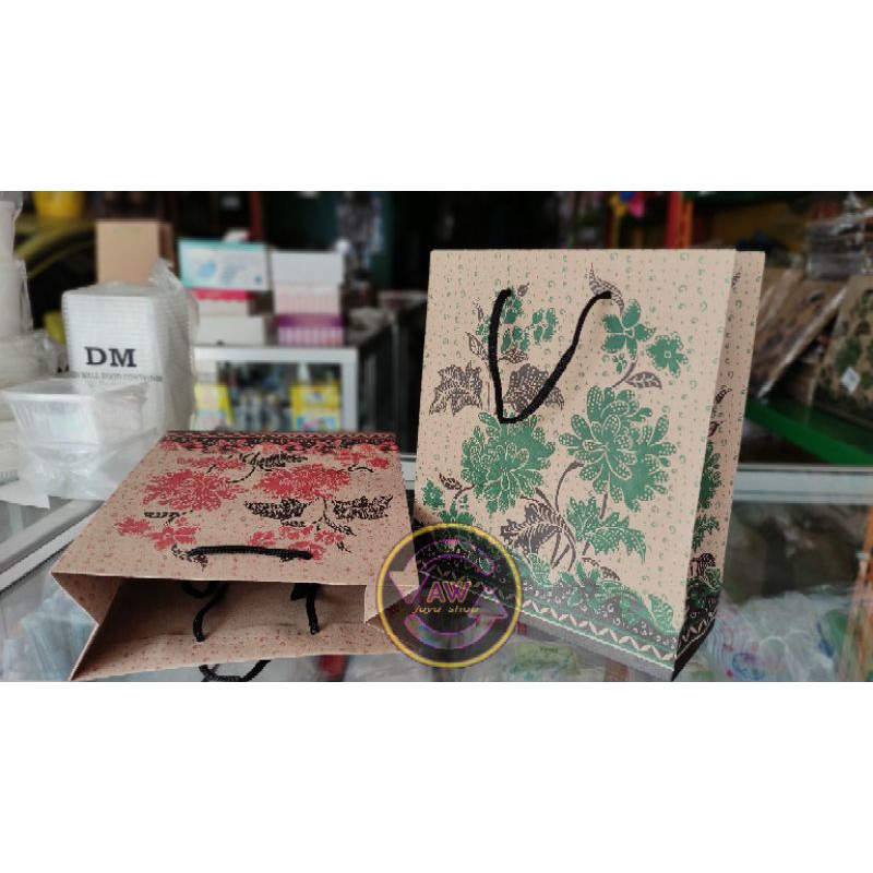 

tas kertas / paper bag souvenir