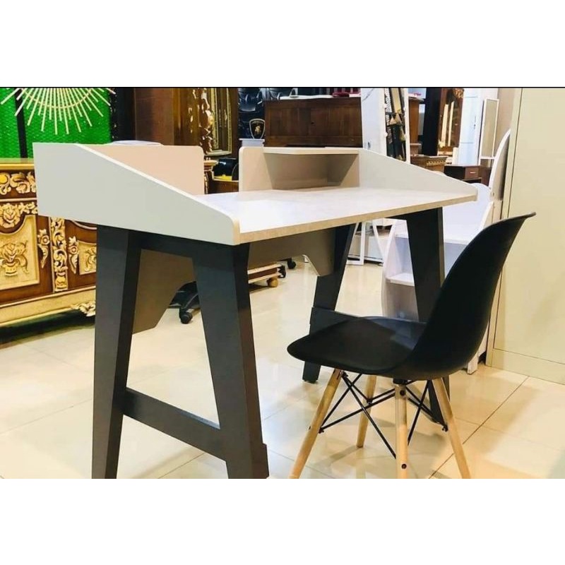 Meja belajar + Kursi ( Promo khusus Manado)