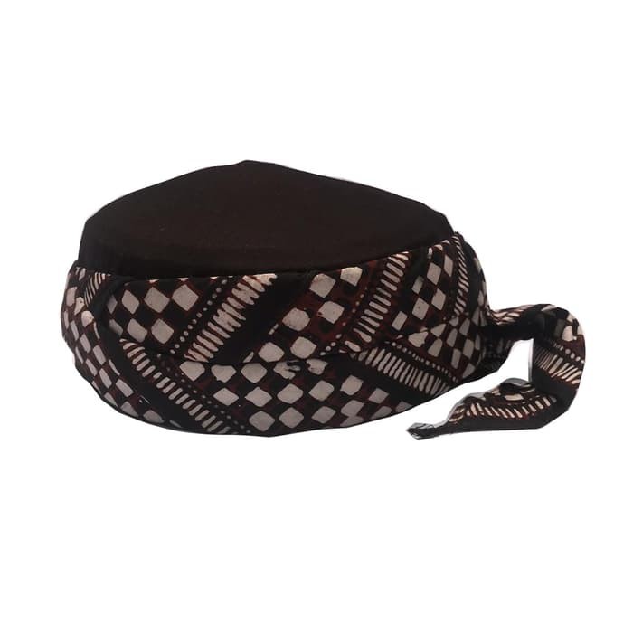 Peci Batik Jogokariyan (Motif Poleng)