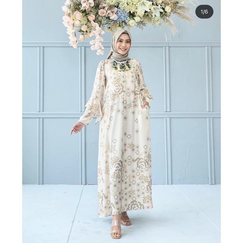 WEARING KLAMBY NIRMALA DRESS