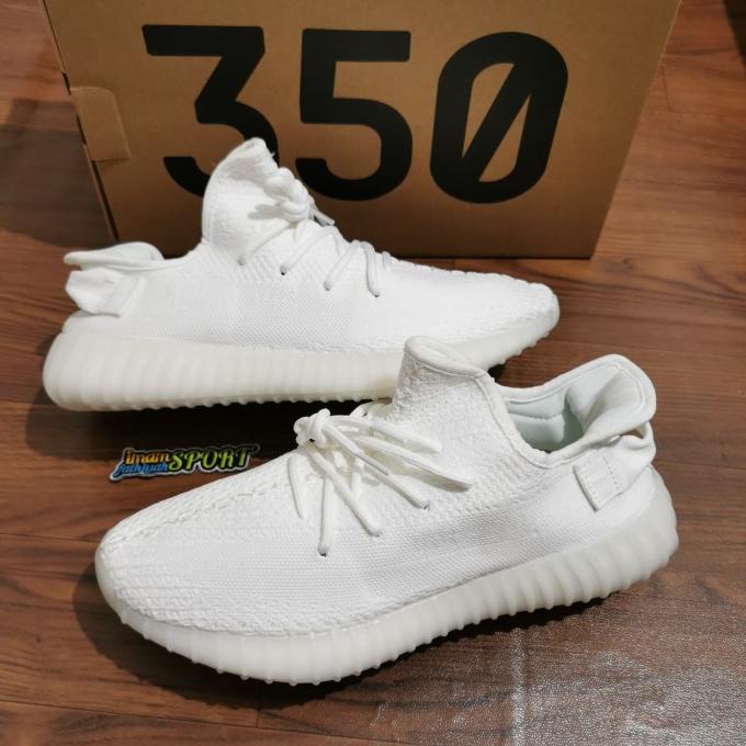 full white yeezys