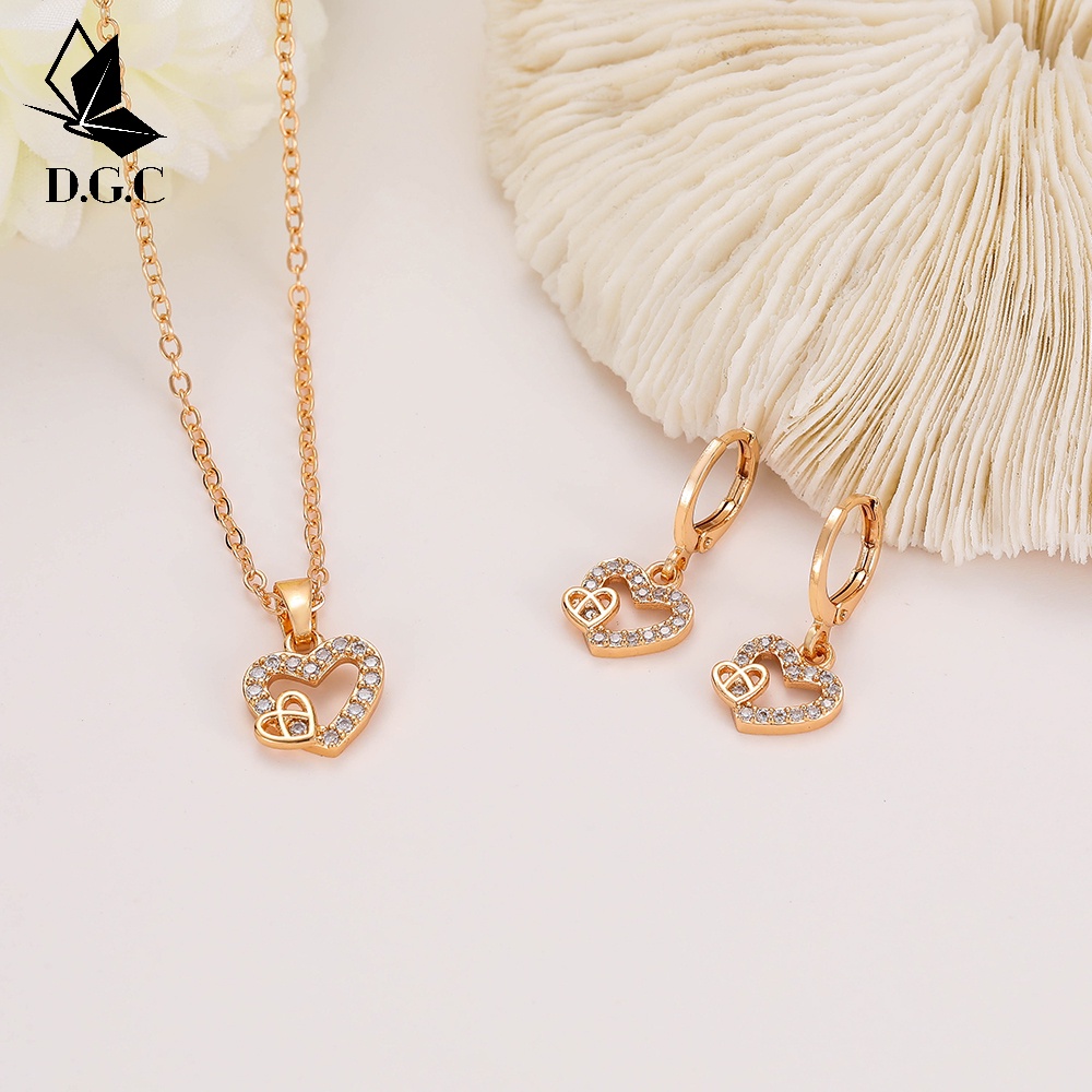 set perhiasan anak titanium anti karat hellokitty kalung titanium wanita anting titanium anti karat gelang wanita D477