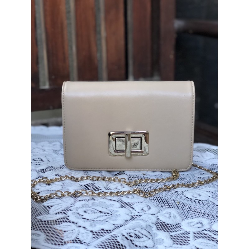 (PRELOVED) TAS SELEMPANG EMSIO BY ELIZABETH